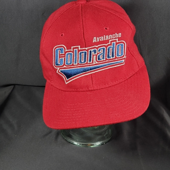 Colorado Avalanche Hat - Picture 1 of 3